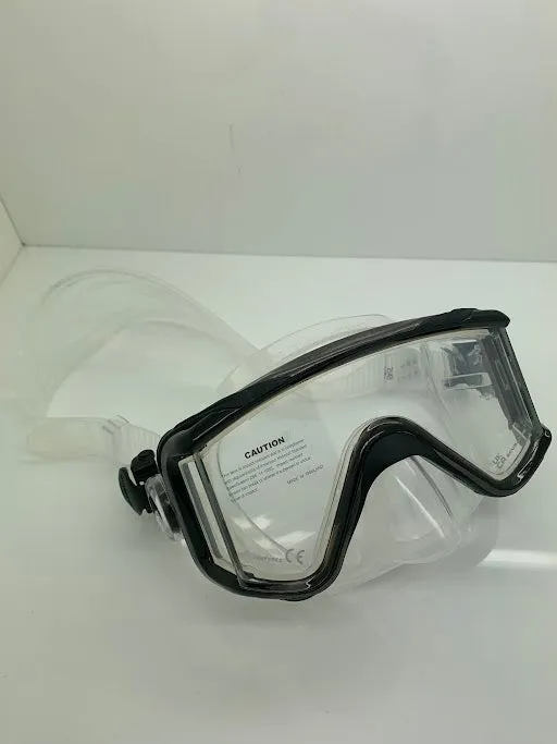 Used Scubapro Crystal Vu Plus Dive Mask W/O Purge